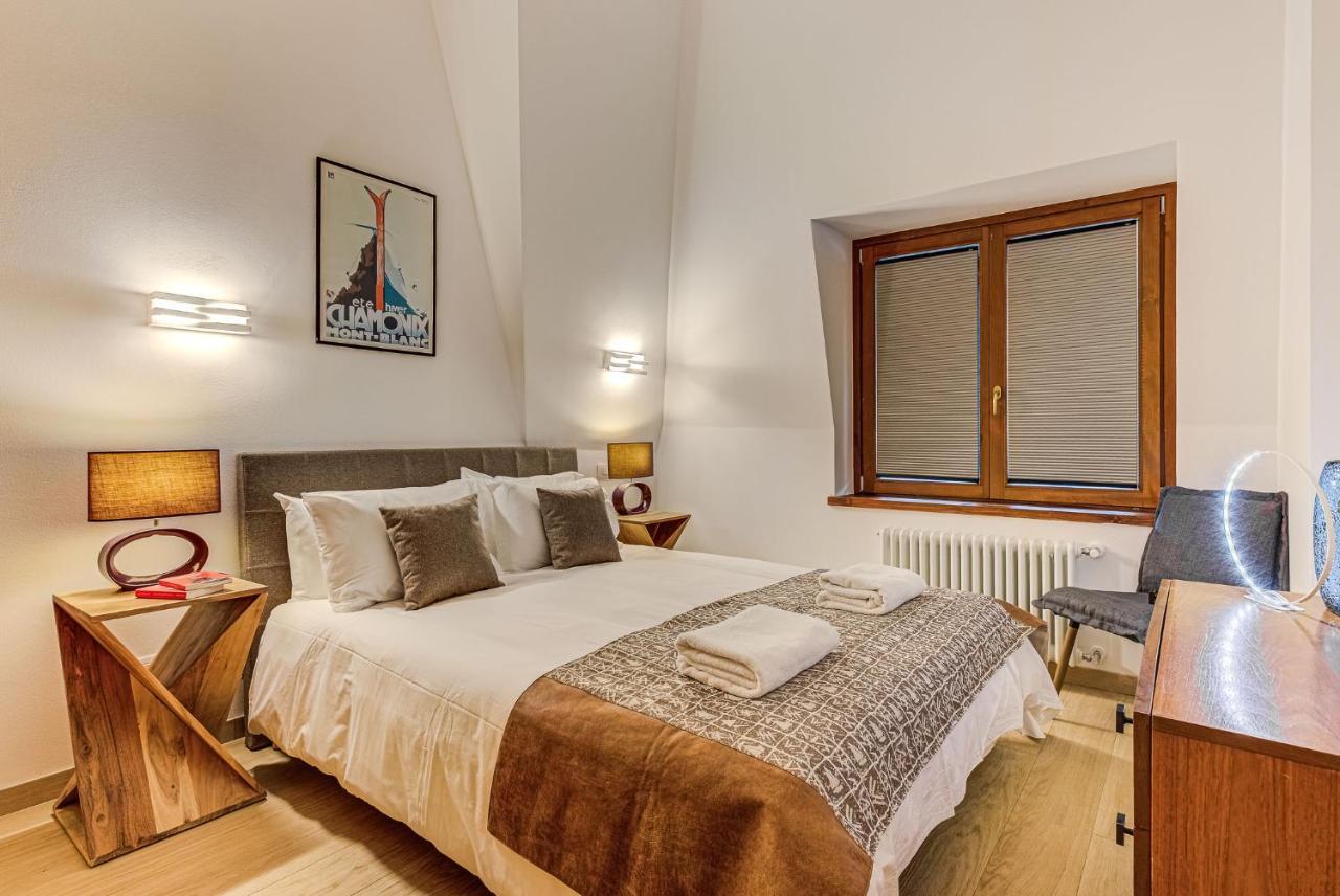 Apartment Alpes V - Alpes Travel - Central Chamonix - Sleeps 5 Экстерьер фото