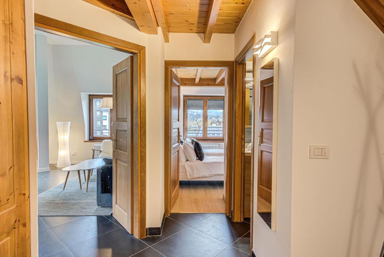 Apartment Alpes V - Alpes Travel - Central Chamonix - Sleeps 5 Экстерьер фото